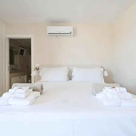 Villa Antares Con Piscina *